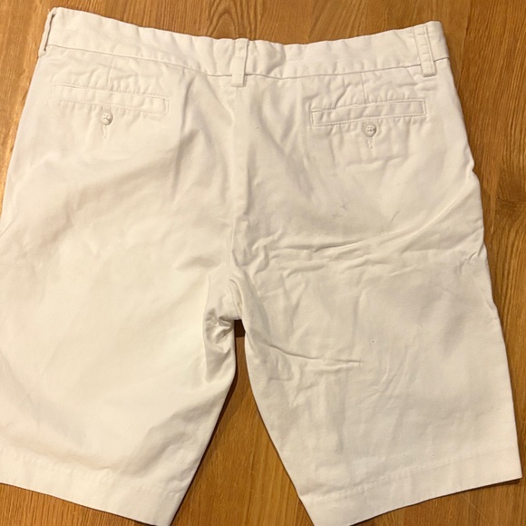 Polo by Ralph Lauren Women's White Bermudas - Picture 5 of 6